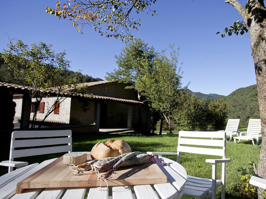 Mas Pinoses Pension Les Llosses Buitenkant foto